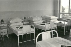 1963-szpital-stankiewicz-037-piec-lozek
